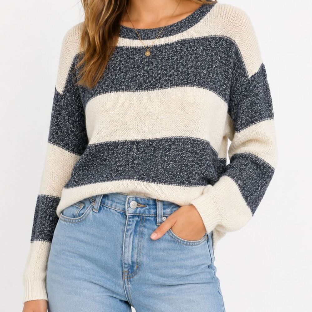 Olivia Sky Blue & Ivory Striped Knit Sweater Relaxed Lightweight Crewneck Size S